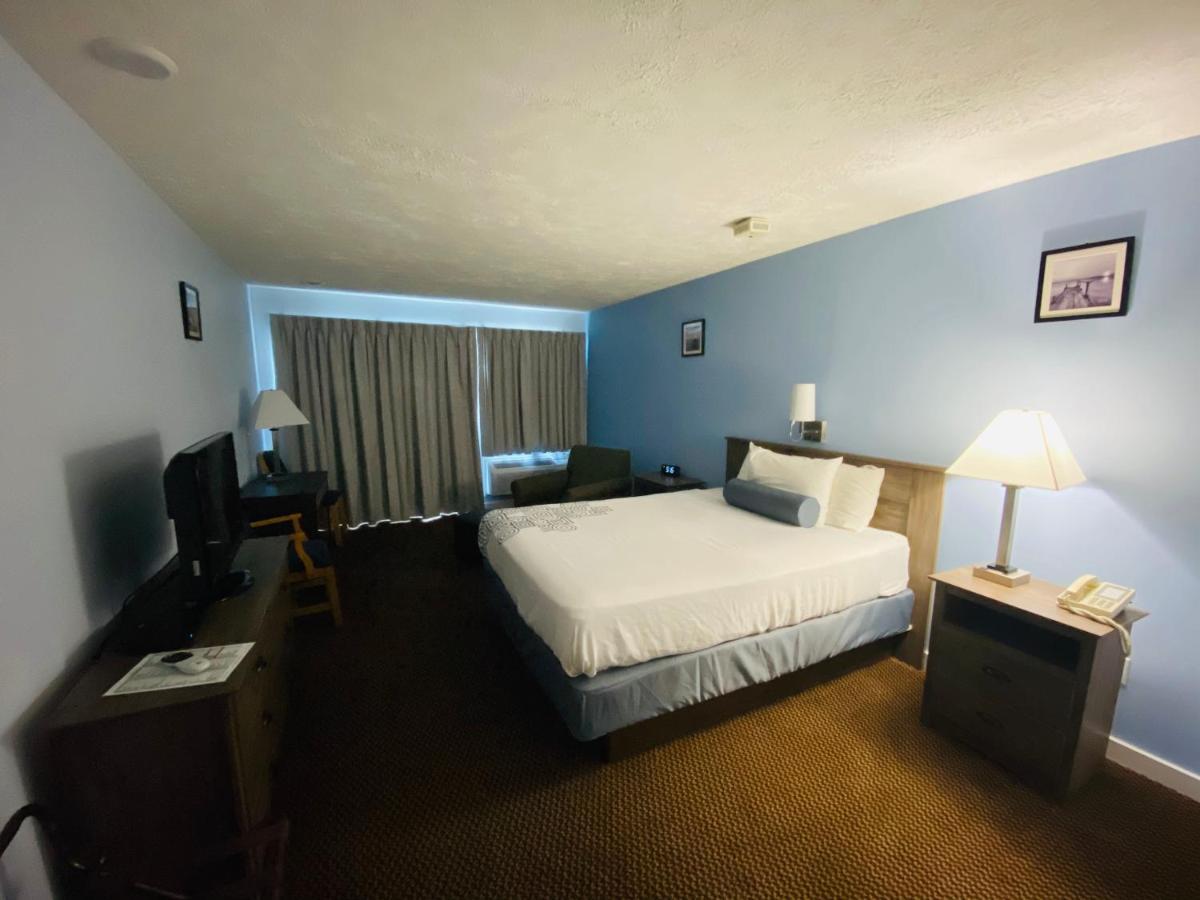 Fleetwood Inn Suites Чебойген Екстер'єр фото