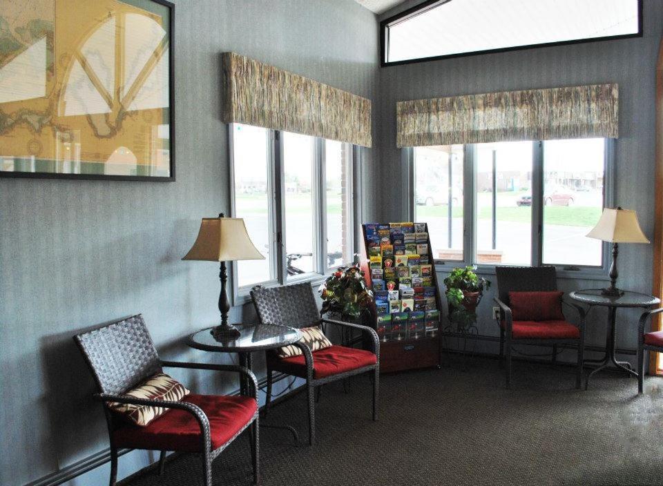 Fleetwood Inn Suites Чебойген Екстер'єр фото